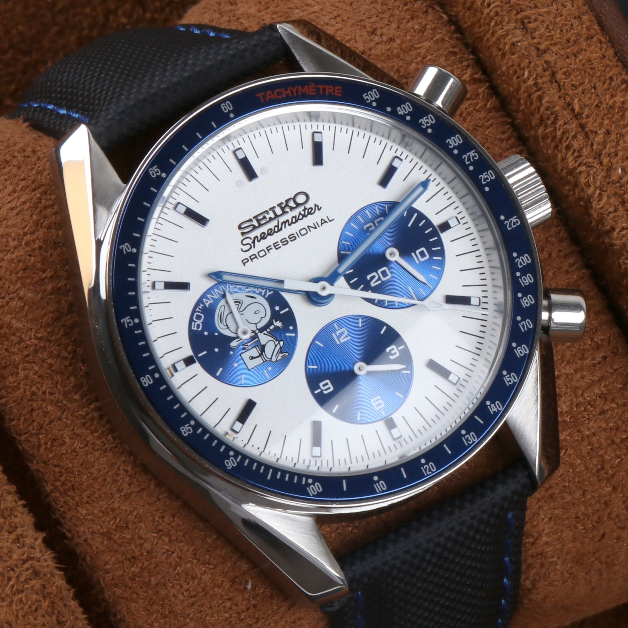 Custom Seiko Mod Blue Snoopy Speed Watch