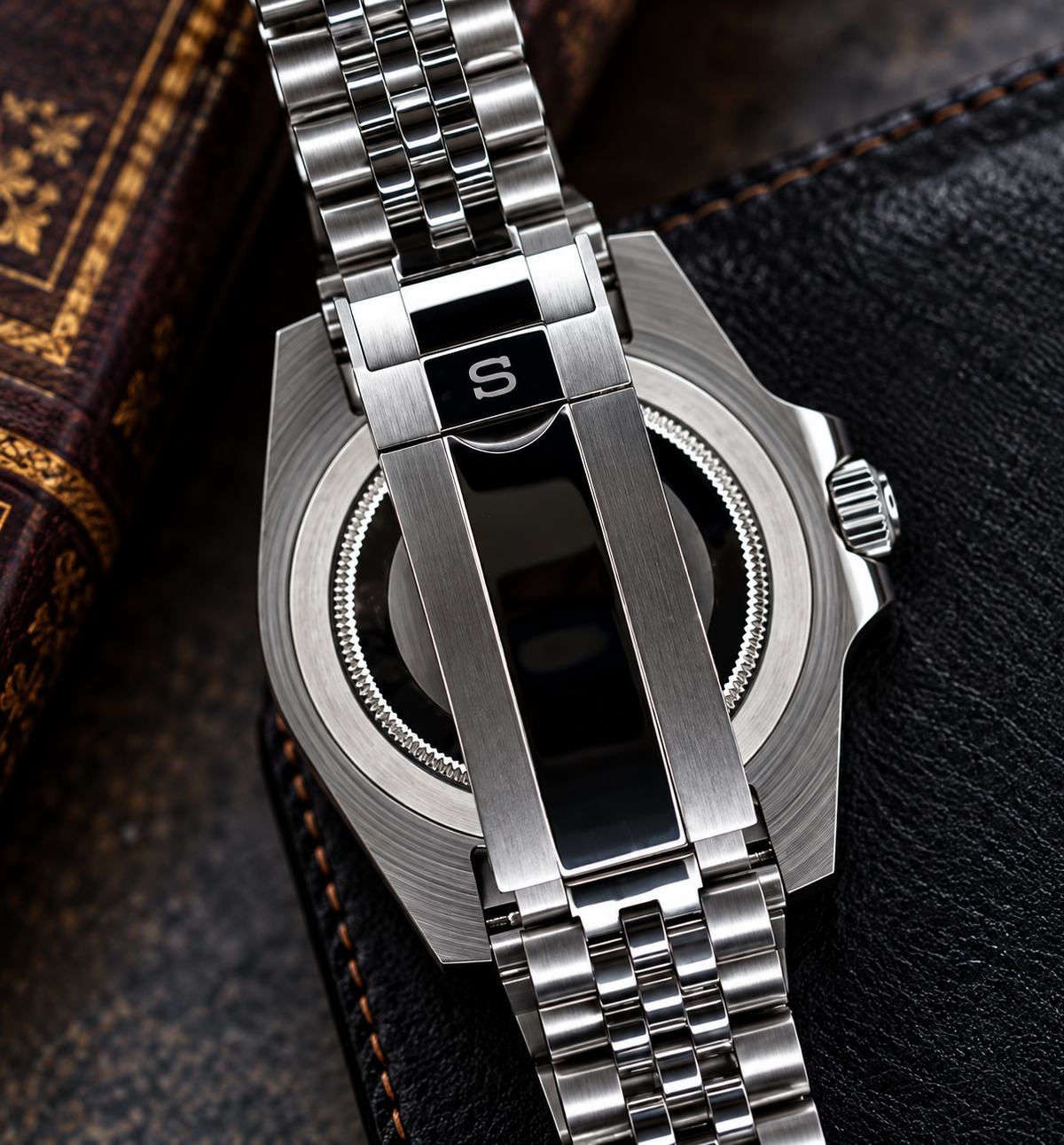 Custom Seiko MilSub Vintage Red Pepsi GMT Benz Date Mod